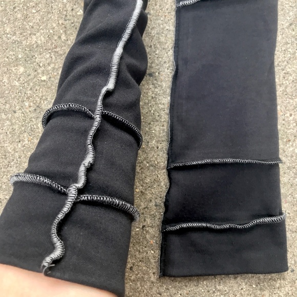 Black Elbow Length Gloves Gray Pink Arm Warmers Thumb Hole Fairy Goth Reversible - Picture 5 of 7